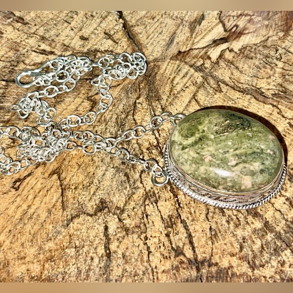 Unakite Jasper Pendant Necklace 15”-17” - Picture 1 of 10